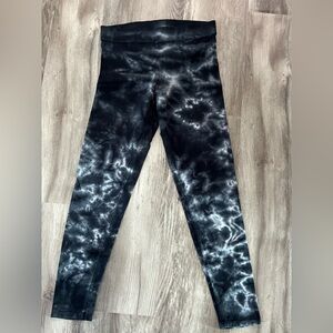 Victoria’s Secret PINK leggings